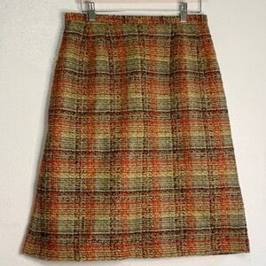Harve Benard Plaid Wool Blend Skirt - Multicolor. Size 8.